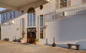 Southern Oaks Inn Branson Missouri 2*